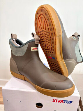 Xtratuf Ankle Deck Boot Brown US 9M NWT